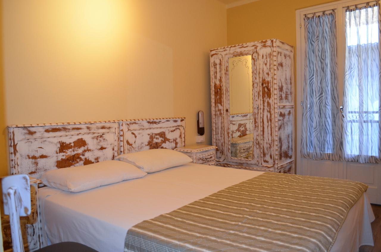 Albergo La Pace Pradleves Buitenkant foto